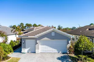 11917 SW Seahorse Springs Terrace, Port Saint Lucie, FL 34987 - Photo 2