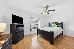 9428 Swansea Ln, West Palm Beach, FL 33411 - Photo 18