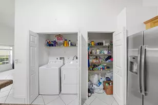 9428 Swansea Ln, West Palm Beach, FL 33411 - Photo 12