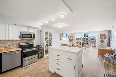 231 E Lantana Road #402, Lantana, FL 33462 - Photo 4