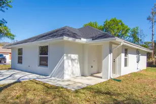 4556 49th Ave, Vero Beach, FL 32967 - Photo 2