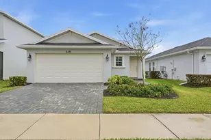 6381 NW leafmore Ln, Port Saint Lucie, FL 34987 - Photo 2