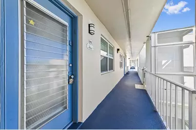 420 Burgundy I, Delray Beach, FL 33484 - Photo 2