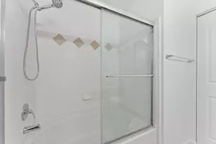 225 Murcia Dr, Jupiter, FL 33458 - Photo 10