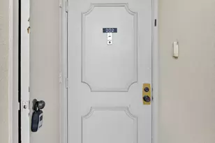 3590 Via Poinciana, Lake Worth, FL 33467 - Photo 8