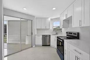 3590 Via Poinciana, Lake Worth, FL 33467 - Photo 26