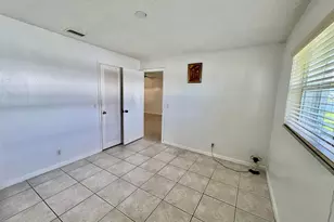 101 Leisure Lake Cir, Boynton Beach, FL 33426 - Photo 6