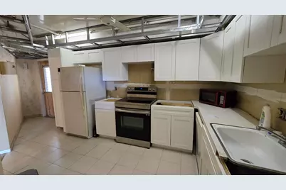 3051 N Course Drive #605, Pompano Beach, FL 33069 - Photo 6