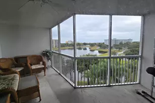 3051 N Course Dr, Pompano Beach, FL 33069 - Photo 14