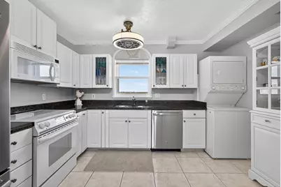 801 Lake Shore Drive #807, Lake Park, FL 33403 - Photo 16