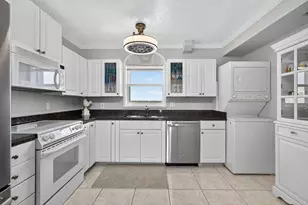 801 Lake Shore Dr, Lake Park, FL 33403 - Photo 16