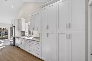 141 Cape Pointe Cir, Jupiter, FL 33477 - Photo 6