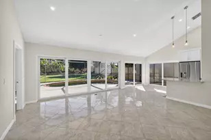 141 Cape Pointe Cir, Jupiter, FL 33477 - Photo 10