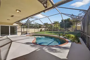 141 Cape Pointe Cir, Jupiter, FL 33477 - Photo 2