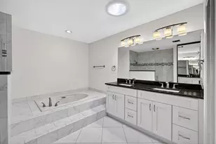 141 Cape Pointe Cir, Jupiter, FL 33477 - Photo 14