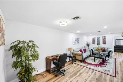 1017 Pheasant Run Drive #D, Fort Pierce, FL 34982 - Photo 4