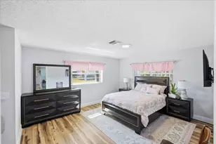 1017 Pheasant Run Dr, Fort Pierce, FL 34982 - Photo 22