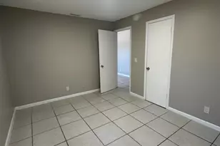 4562 Gulfstream Rd, Palm Springs, FL 33461 - Photo 8