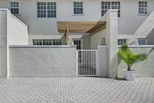 2407 NW 5th St, Boynton Beach, FL 33426 - Photo 36