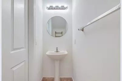 2407 NW 5th Street, Boynton Beach, FL 33426 - Photo 16