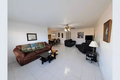 160 High Point Terrace E #C, Delray Beach, FL 33445 - Photo 4