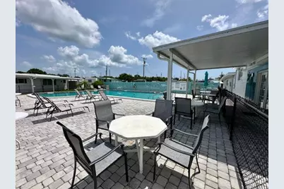 2023 St Lucie Blvd, Fort Pierce, FL 34946 - Photo 8