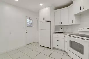 7 Greenway Village N, Royal Palm Beach, FL 33411 - Photo 8