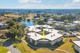 7 Greenway Village N, Royal Palm Beach, FL 33411 - Photo 32