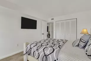 7 Greenway Village N, Royal Palm Beach, FL 33411 - Photo 18