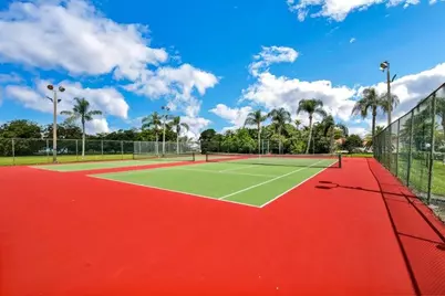 4492 Brook Drive, West Palm Beach, FL 33417 - Photo 38