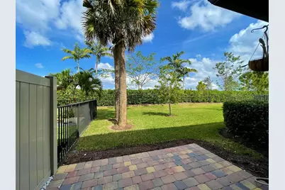 4464 San Fratello Circle, Lake Worth, FL 33467 - Photo 4