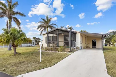 507 Tropical Isles Circle #25, Fort Pierce, FL 34982 - Photo 2