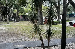 1418 SW 27th St, Fort Lauderdale, FL 33315 - Photo 16