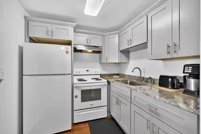 413 Southampton A, West Palm Beach, FL 33417 - Photo 10