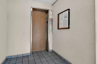 413 Southampton A, West Palm Beach, FL 33417 - Photo 18