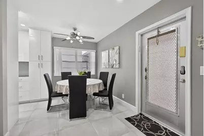 160 Easthampton G, West Palm Beach, FL 33417 - Photo 6