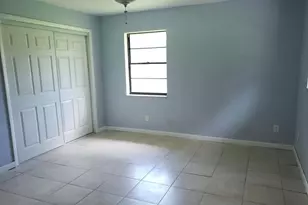 1031 Hyde Park Rd, Loxahatchee Groves, FL 33470 - Photo 6