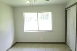 1031 Hyde Park Rd, Loxahatchee Groves, FL 33470 - Photo 8