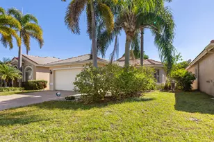 3800 Woodfield Dr, Coconut Creek, FL 33073 - Photo 4