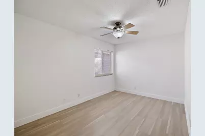3800 Woodfield Drive, Coconut Creek, FL 33073 - Photo 30