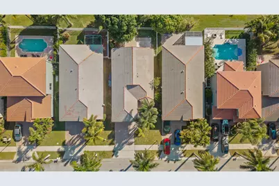 3800 Woodfield Drive, Coconut Creek, FL 33073 - Photo 44