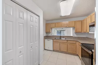 3800 Woodfield Drive, Coconut Creek, FL 33073 - Photo 8