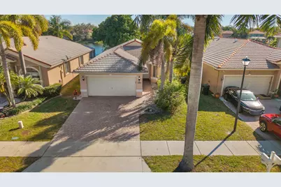 3800 Woodfield Drive, Coconut Creek, FL 33073 - Photo 42