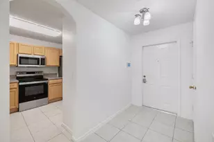 3800 Woodfield Dr, Coconut Creek, FL 33073 - Photo 6