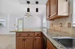 497 Brittany K, Delray Beach, FL 33446 - Photo 12