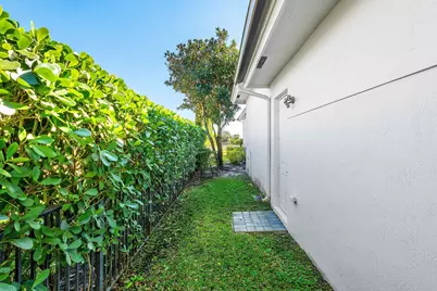 8964 Stone Pier Drive, Boynton Beach, FL 33472 - Photo 38
