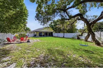 901 SW 111th Way, Davie, FL 33324 - Photo 34