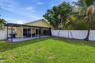 901 SW 111th Way, Davie, FL 33324 - Photo 30
