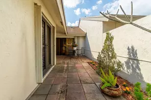 3096 S Oakland Forest Dr, Fort Lauderdale, FL 33309 - Photo 24