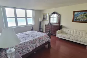 5440 N Ocean Dr, Singer Island, FL 33404 - Photo 10